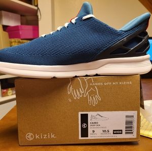 Kizik Cairo, deep sea, women's 10.5 WIDE, never worn